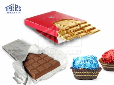 Feuille d'aluminium gaufrée pour emballer le chocolat